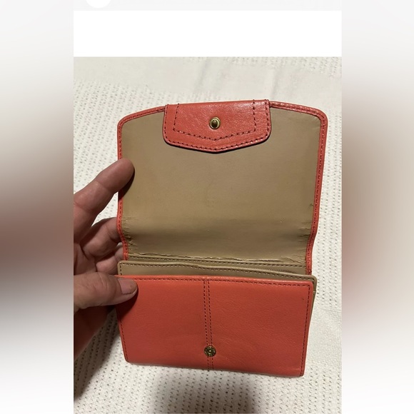 Y2K Coach Ashley Pleated Leather Tri-Fold Leather Wallet Coral - Picture 3 of 8